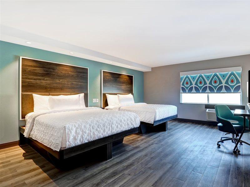 Tru By Hilton Edmonton Windermere Εξωτερικό φωτογραφία