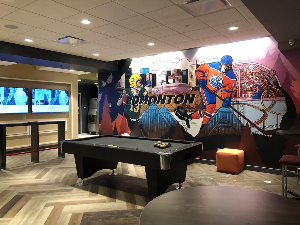 Tru By Hilton Edmonton Windermere Εξωτερικό φωτογραφία