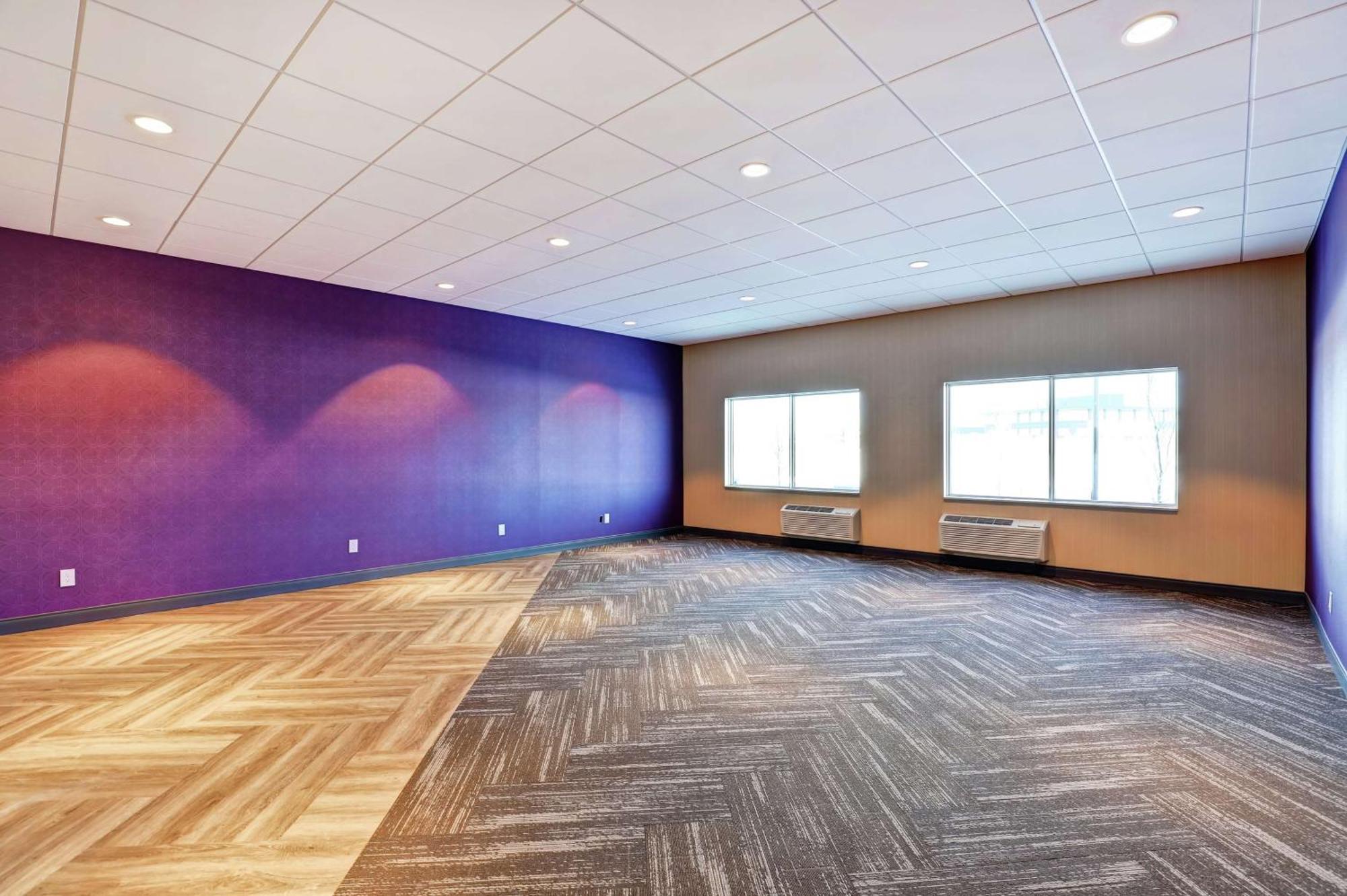 Tru By Hilton Edmonton Windermere Εξωτερικό φωτογραφία