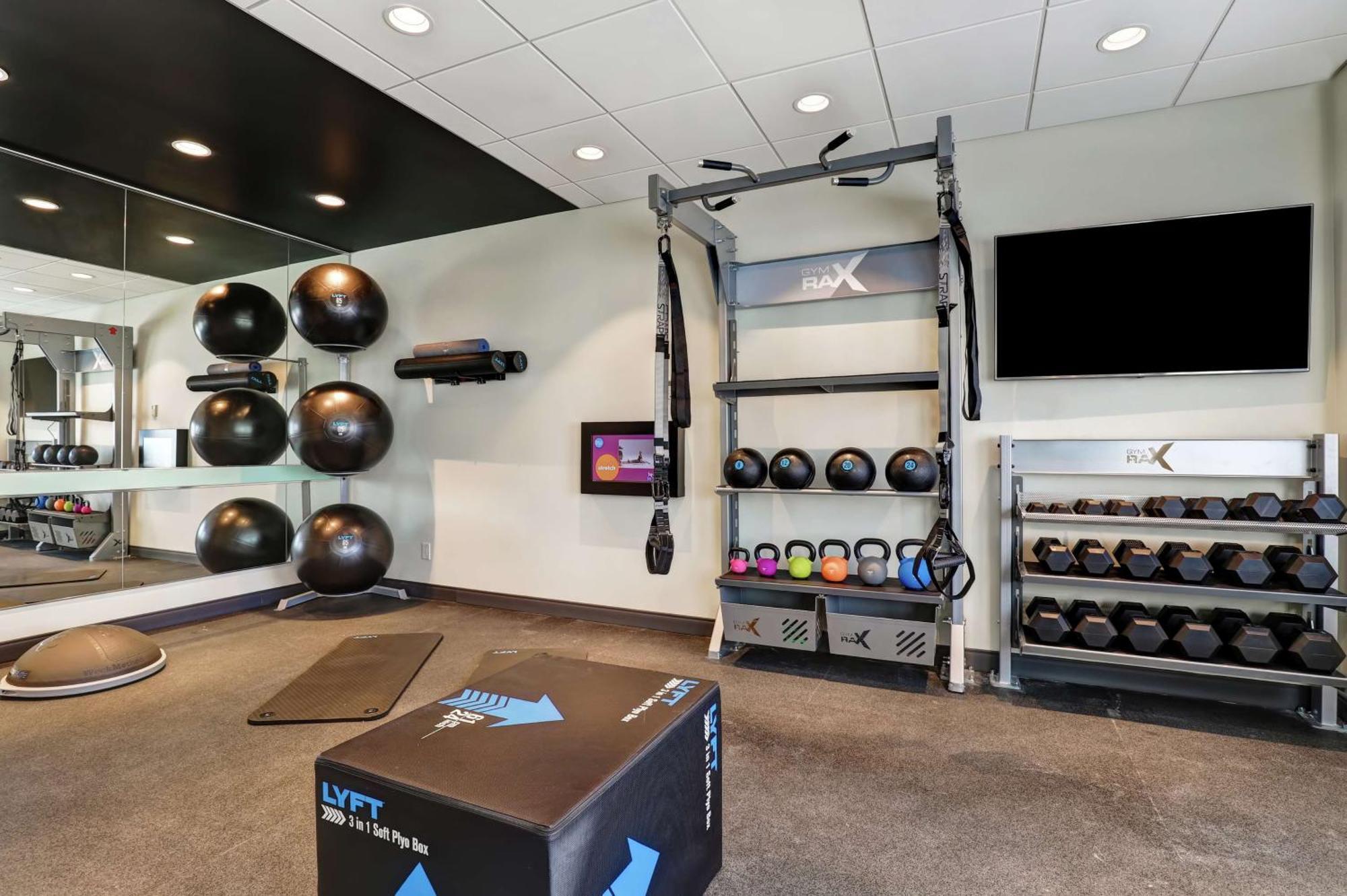 Tru By Hilton Edmonton Windermere Εξωτερικό φωτογραφία