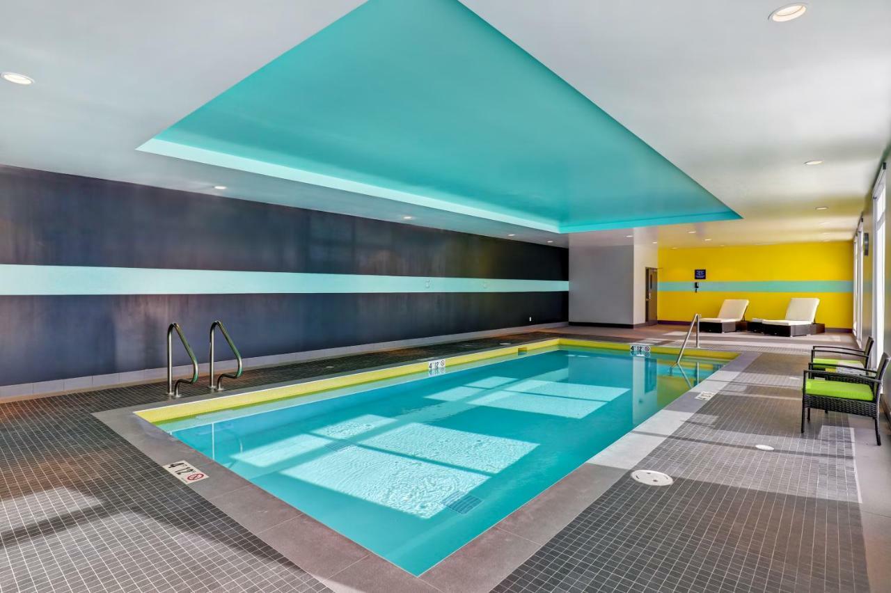 Tru By Hilton Edmonton Windermere Εξωτερικό φωτογραφία